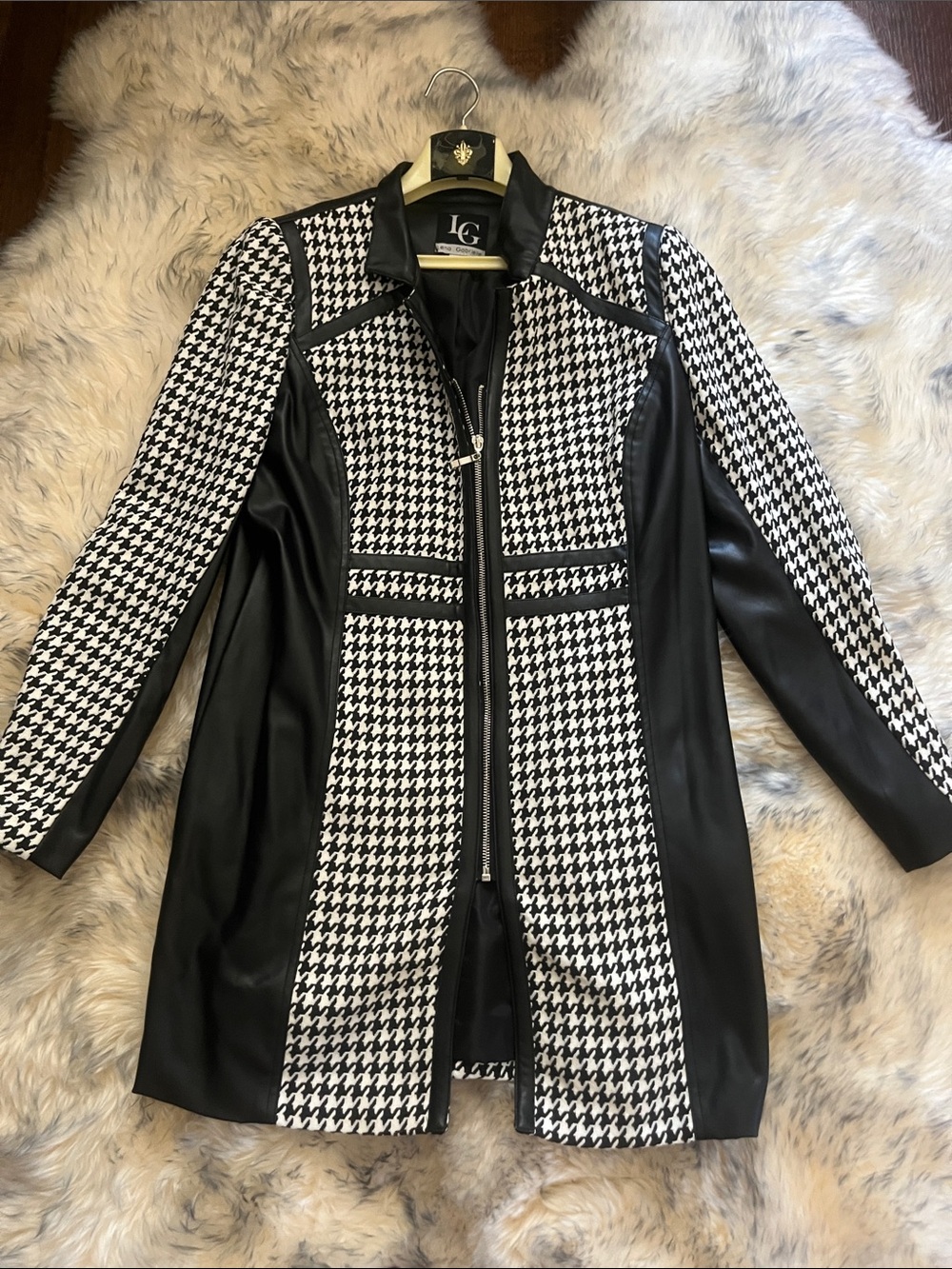LG Black & White Houndstooth Zip-Front Trench Coat
